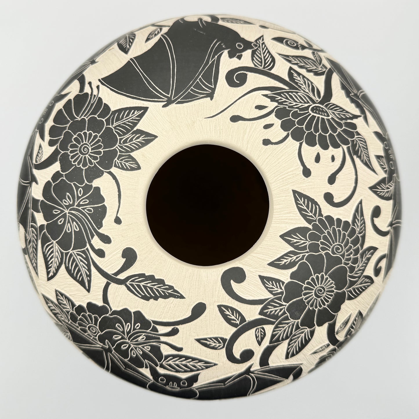 Mata Ortiz Bats And Flowers Hand Coiled And Etched Pottery by Diana Zoya